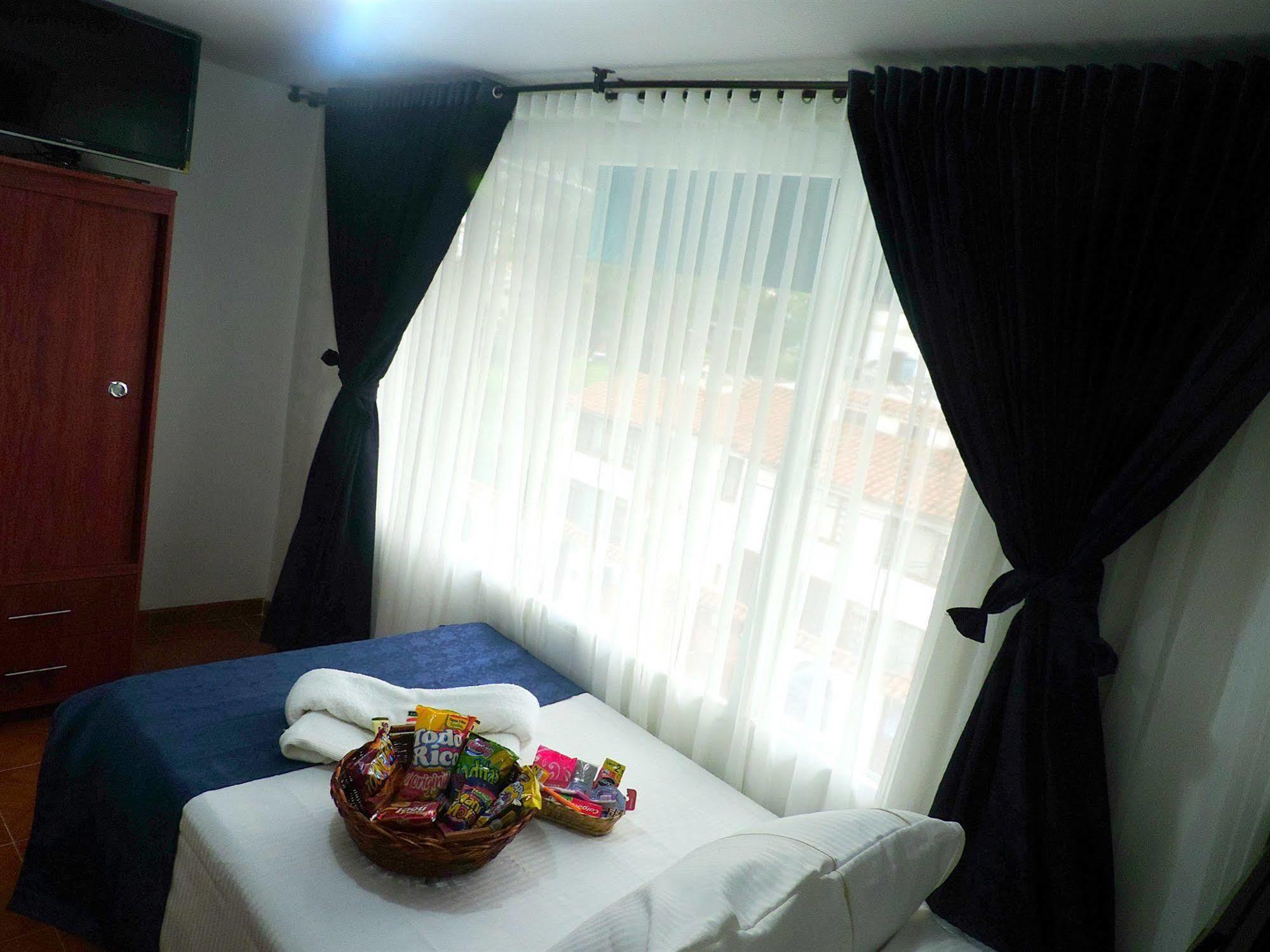 Hotel Casa Gabriela Bogotá Esterno foto