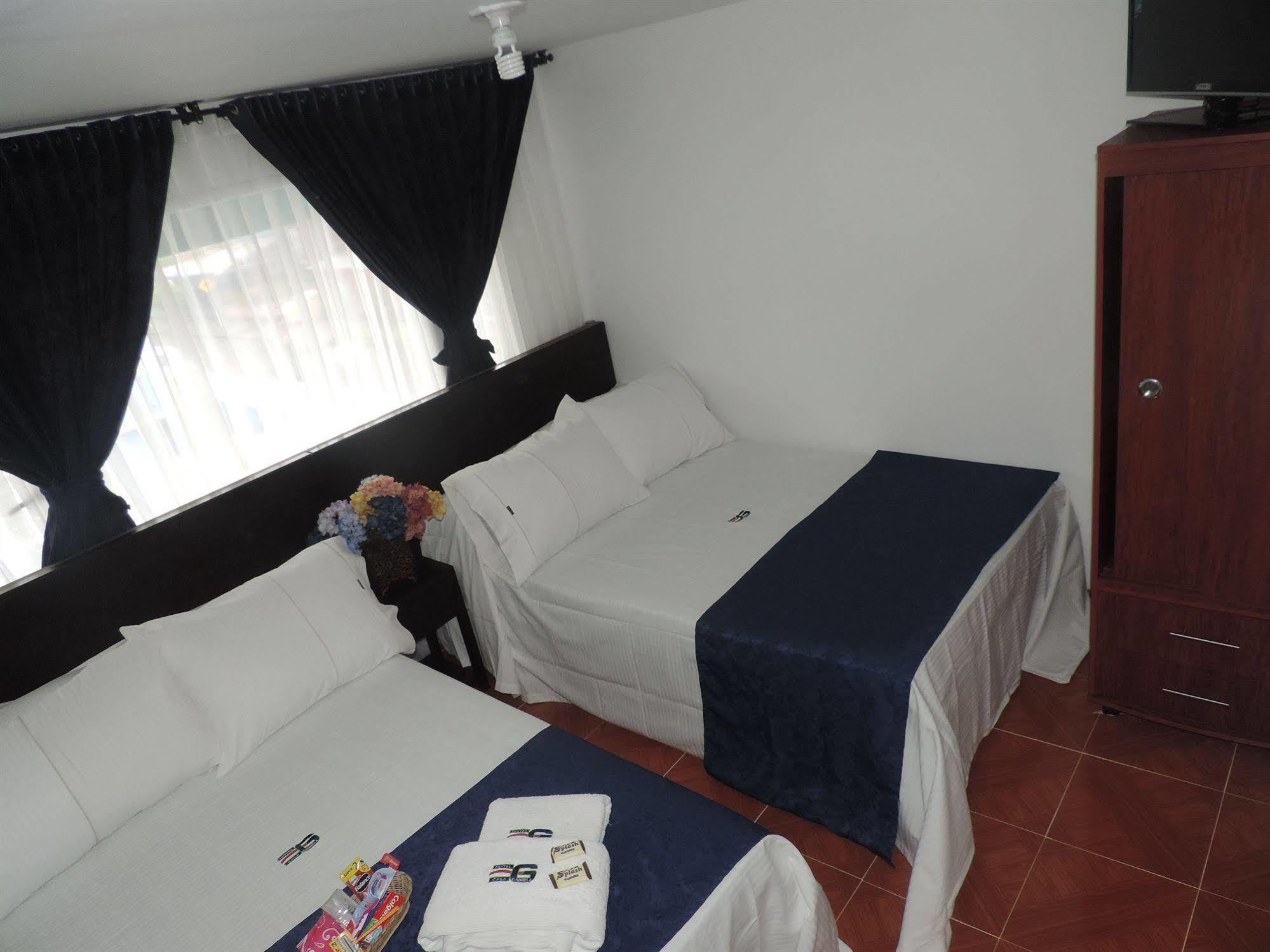 Hotel Casa Gabriela Bogotá Esterno foto